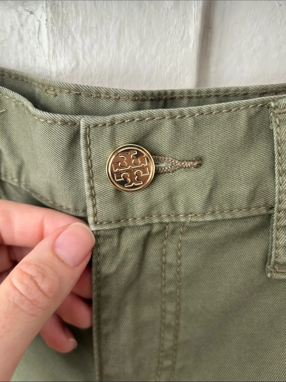 Tory Burch Khaki Green Bermuda Chino Shorts 25